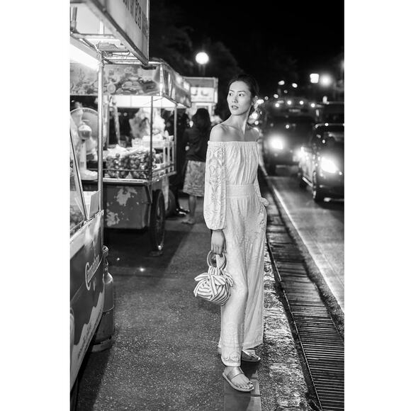 Farm Rio Elliot Off The Shoulder Lace Cream Boho Jumpsuit Size XS - Picture 4 of 13